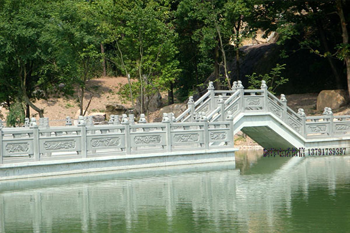 花崗石橋面欄板護欄圖片